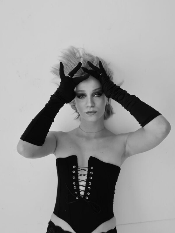 Victoria Corset - Image 4