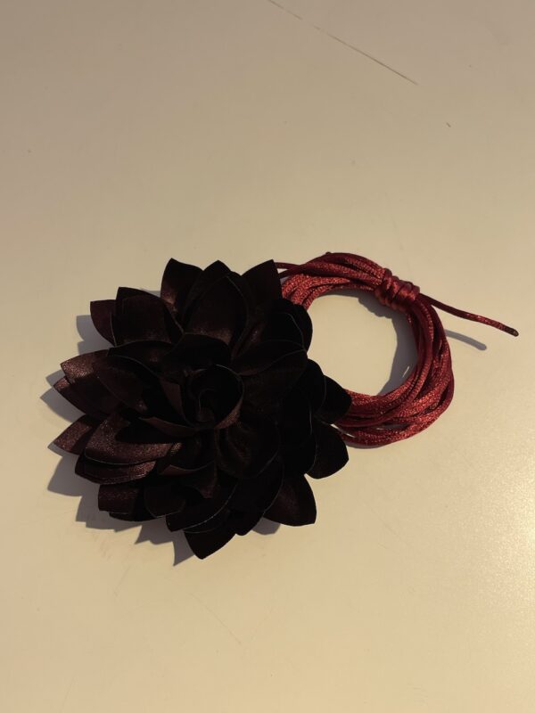 Heartbreaker Burgundy Flower Necklace - Image 7