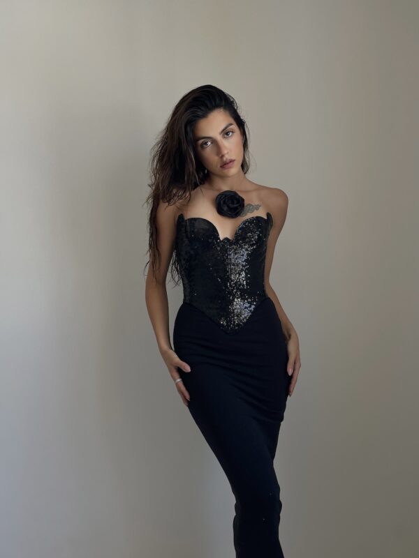 Desert Rose Deep Black Corset - Image 2