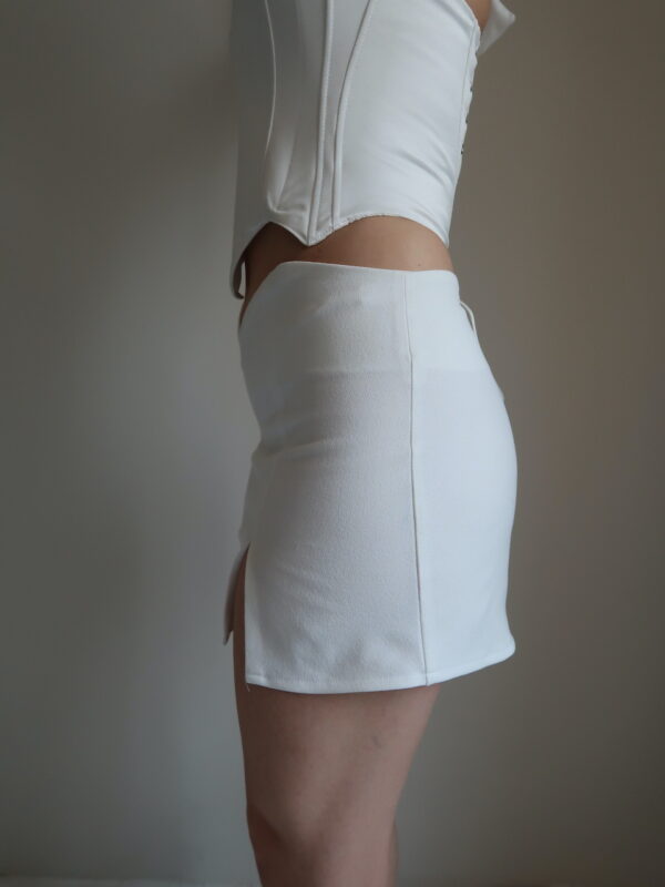 Heartbreaker Off-White Mini Skirt - Image 2