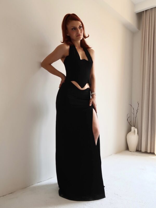 Heartbreaker Black Long Skirt - Image 4