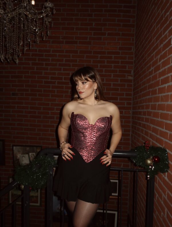 I'm Ready - Desert Rose Cherry Corset - Image 5